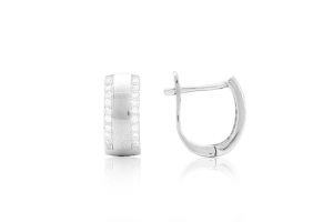 Ezüst fülbevaló franciazáras széles apró kövekkel - Arany medál