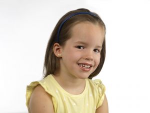 LISA arany baba fülbevaló csavaros áttört pillangó JTAG-0282-18 - Baba arany fülbevaló